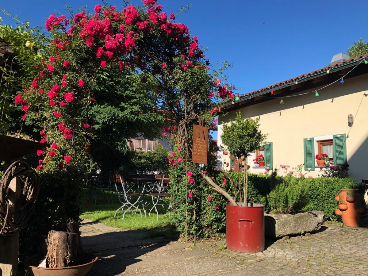 Landgasthof Zum Kirchenwirt Kellberg  外观 照片